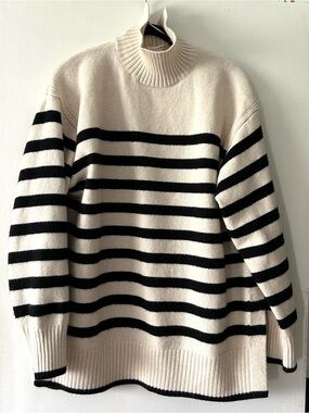 H&M sweater